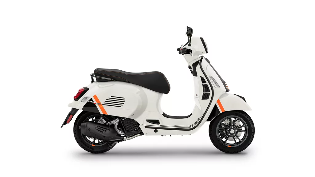 Vespa GTS SUPER 125 SPORT
