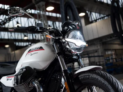 Moto-in-prodej-motocyklu-V7-prehled-middle-2