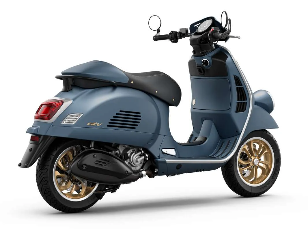 Vespa GTV 310 Officina 8