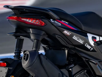 Moto-in-prodej-servis-motocyklu-aprilia-sr-gt-replica-125-middle-2