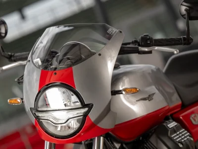 Moto-IN-prodej-motocyklu-moto-guzzi-v7-stone-corsa-galerie-3