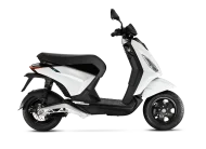 PIAGGIO 1 ACTIVE