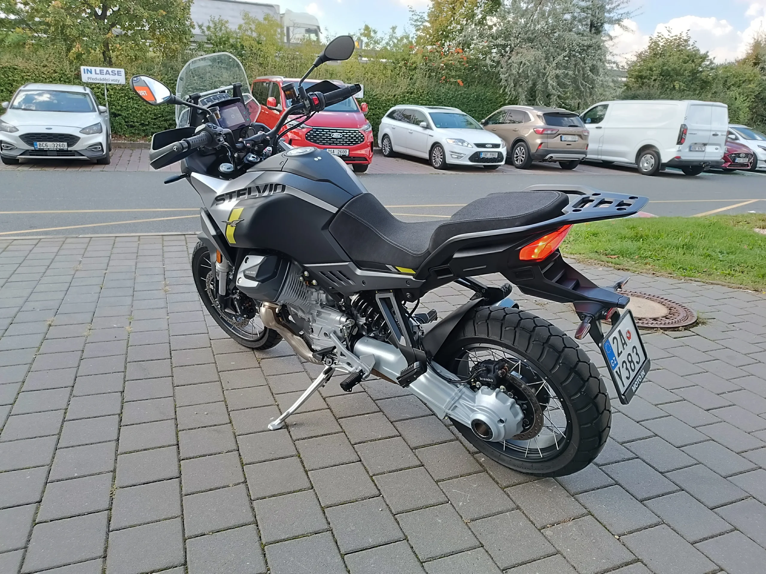 Moto Guzzi Stelvio E5