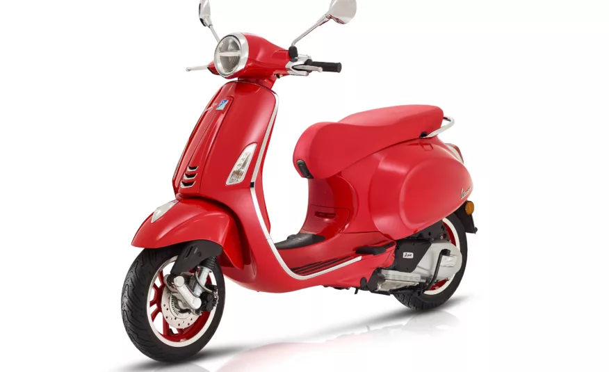 Vespa PRIMAVERA RED