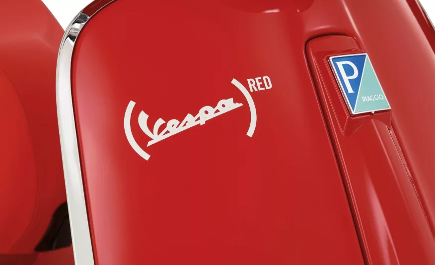 Vespa PRIMAVERA RED