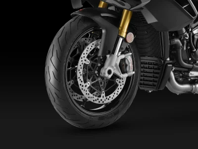 Moto-in-prodej-motocyklu-aprilia-Tuono-V4-1100-middle-3