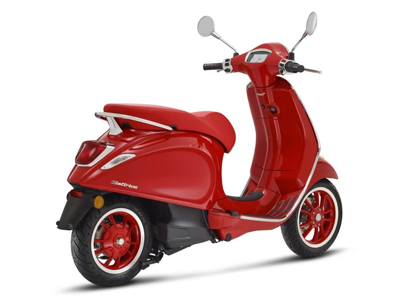 Moto-in-prodej-motocyklu-vespa-elettrica-red-45-galerie-2